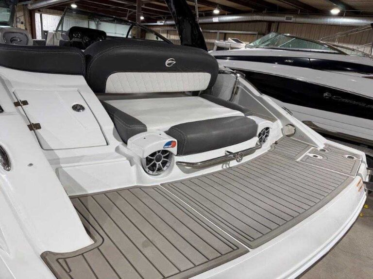 2022 Crownline 255 SS - Arch US-KIS88005H122 [photo 9]